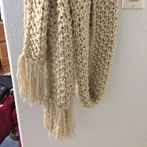 Cream knit scarf